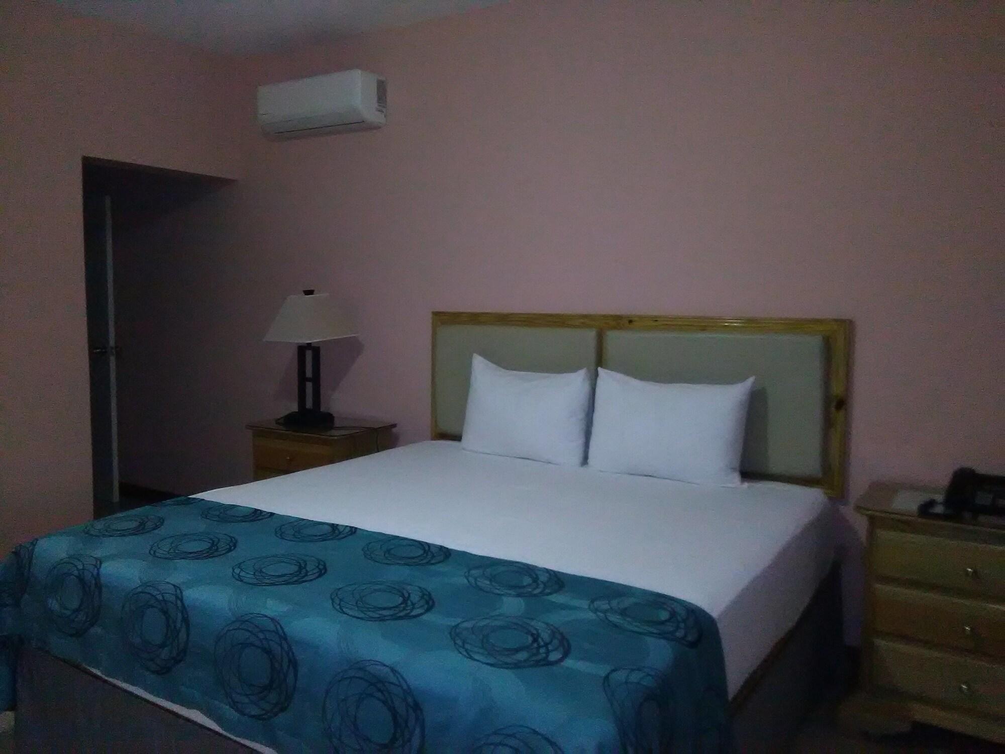 Glistening Waters Hotel Falmouth Εξωτερικό φωτογραφία