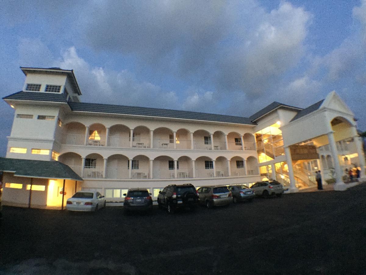 Glistening Waters Hotel Falmouth Εξωτερικό φωτογραφία