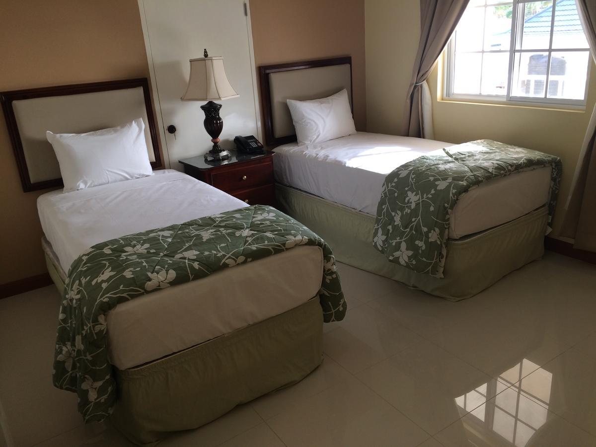 Glistening Waters Hotel Falmouth Εξωτερικό φωτογραφία