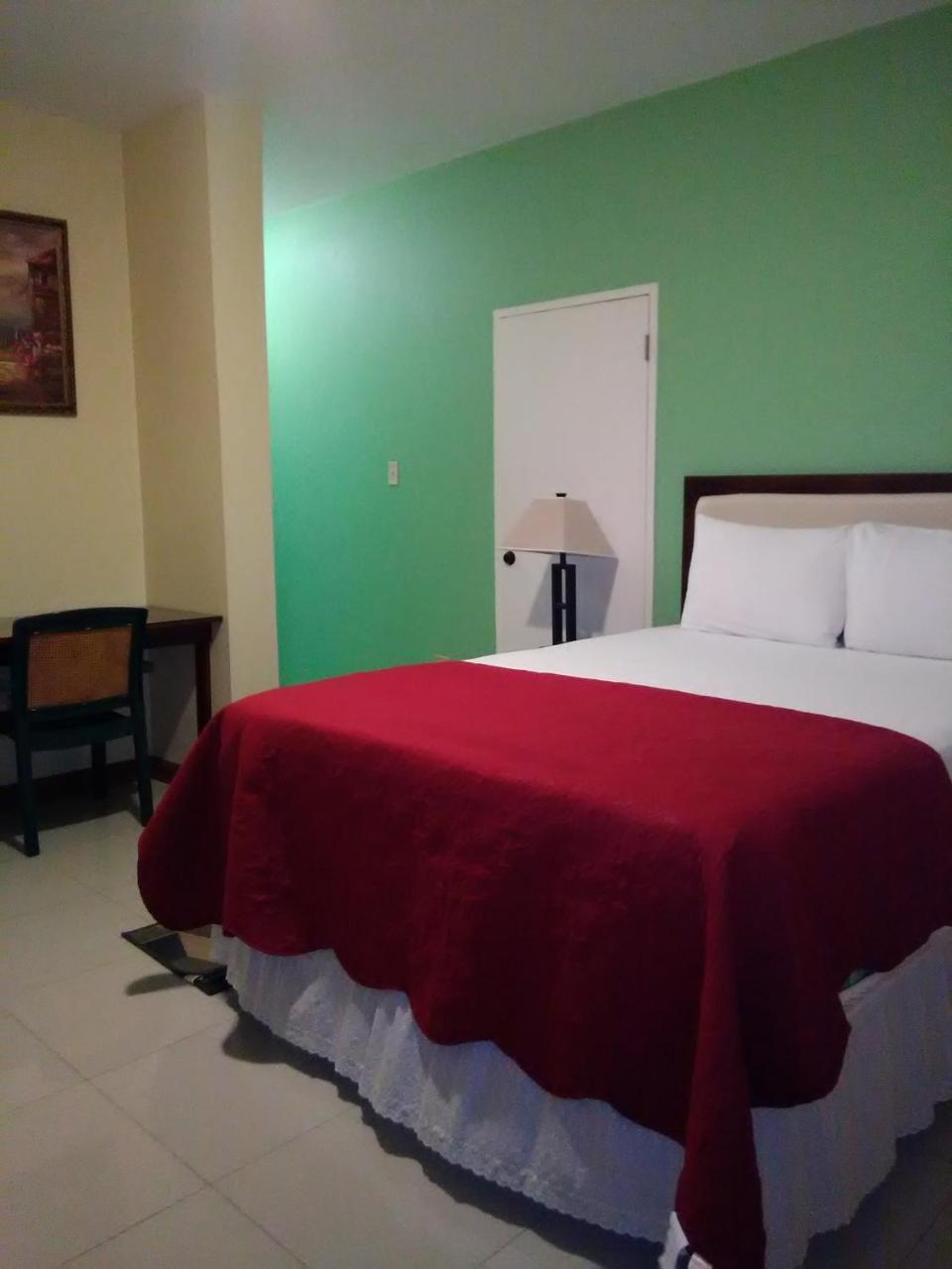 Glistening Waters Hotel Falmouth Εξωτερικό φωτογραφία
